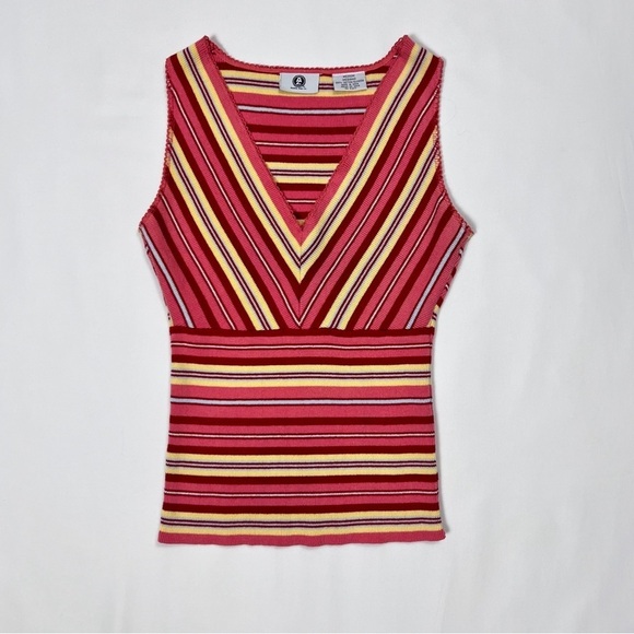Vintage Striped Sleeveless Knit Sweater - Picture 2 of 7